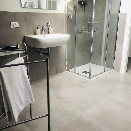 Attico Valente Guest house